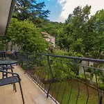Appartement House Argeo