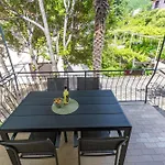 Appartement House Argeo *