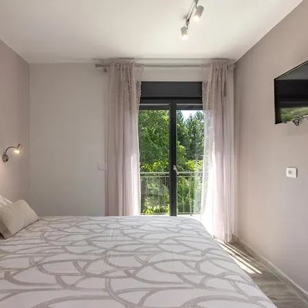 House Argeo Apartament *