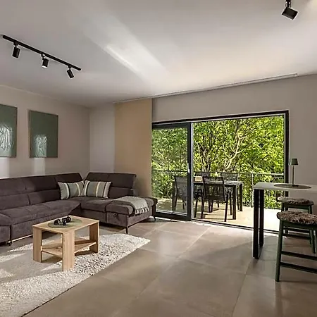 Apartment House Argeo