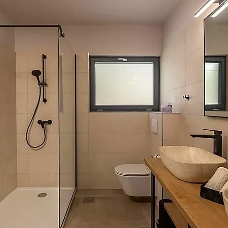 House Argeo Apartment