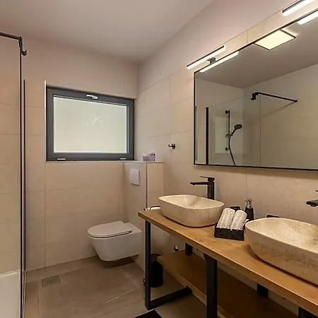 House Argeo Apartment *